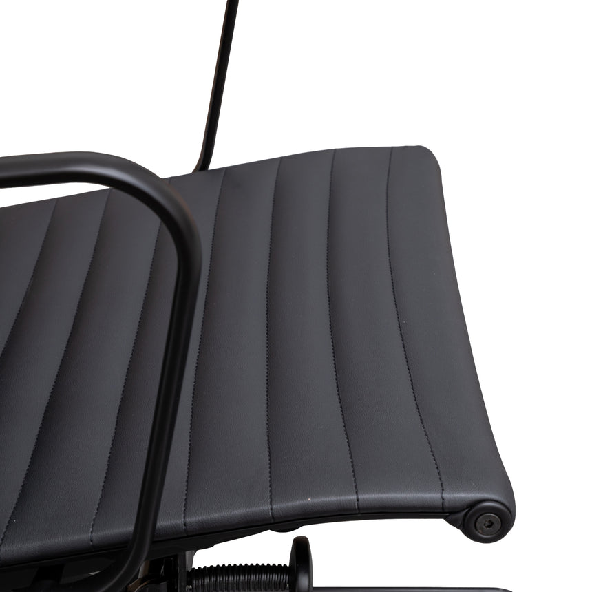 Executive Leather Office Chair | Full Black | Myka Home - View 10