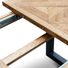 CDT2805-VN 4-6 Seater Extendable Dining table - European Oak