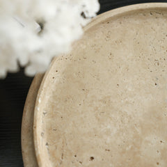 Flying Cake Plate | Natural | Myka Home