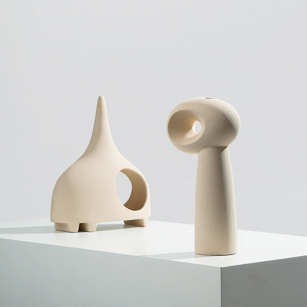Single Eye Ceramic Sclupture | Myka Home